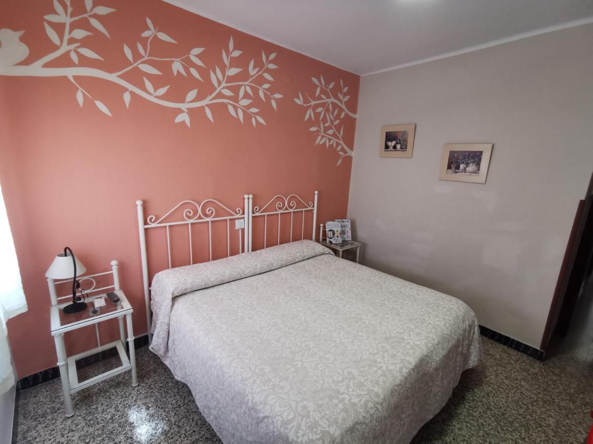 Hostal Senero Mérida Ngoại thất bức ảnh