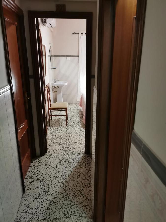 Hostal Senero Mérida Ngoại thất bức ảnh